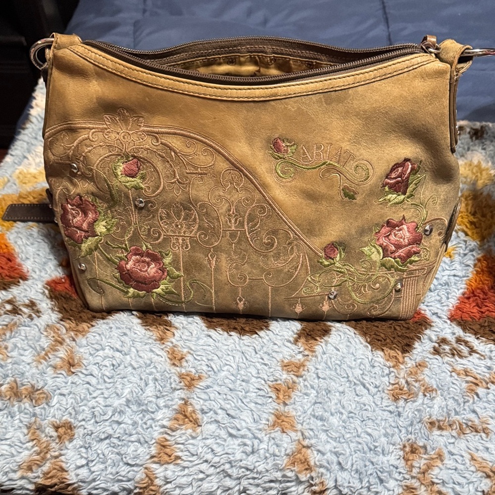 Ariat Tan Crossbody Bag with Floral Embroidery